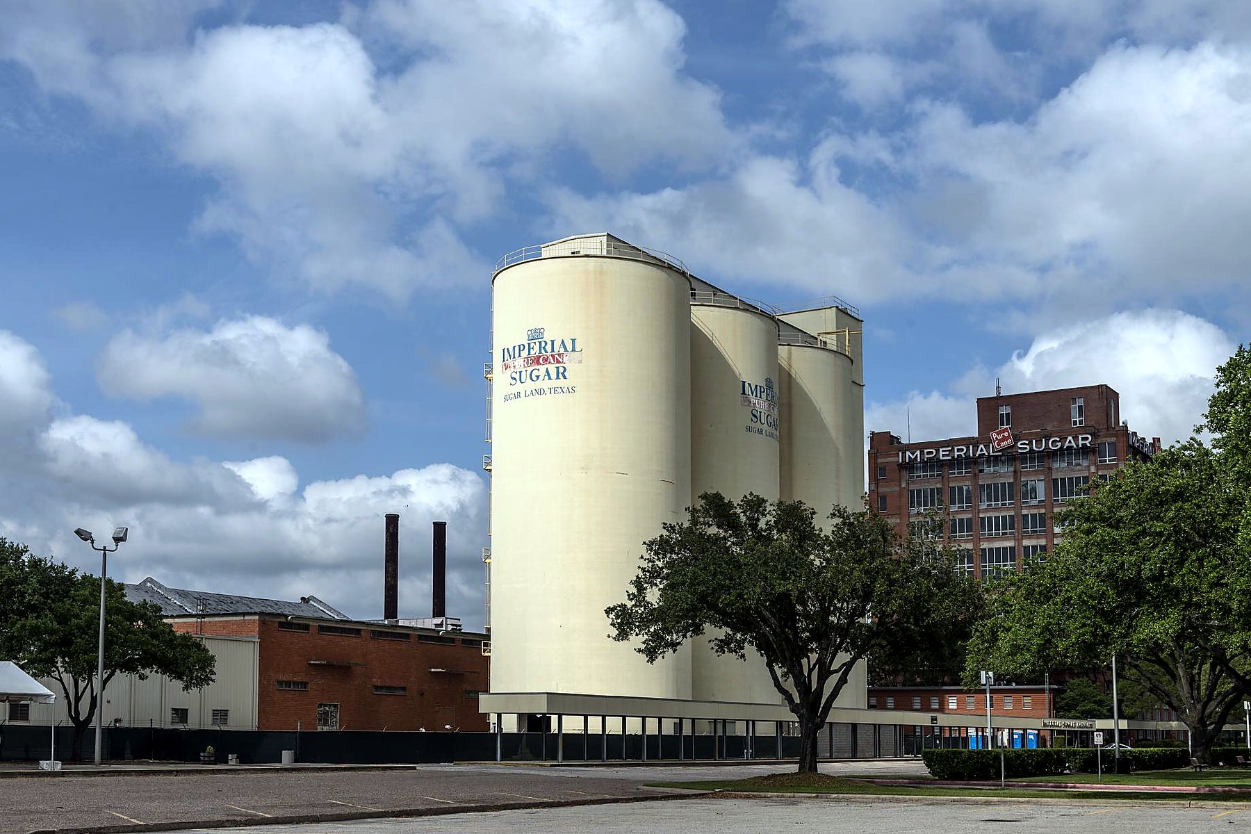 Imperial Sugar Company refining complex in Sugar Land, Texas