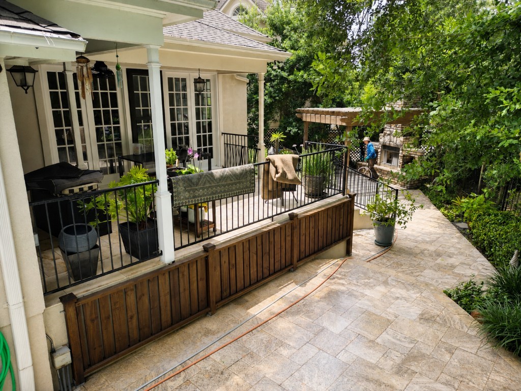 Clean elevated patio and outdoor living area